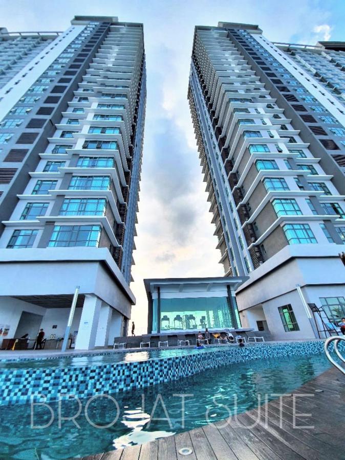 Brojat Suite Family City View @ Imperium Residence Kuantan Extérieur photo